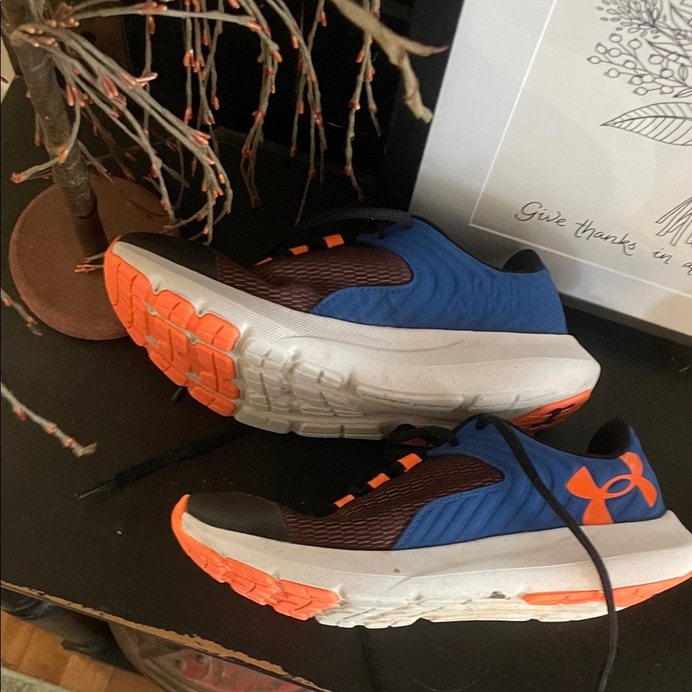 Under Armour Kids' Black, Blue, and Orange Sneakers size 5.5 youth - Picture 3 of 6